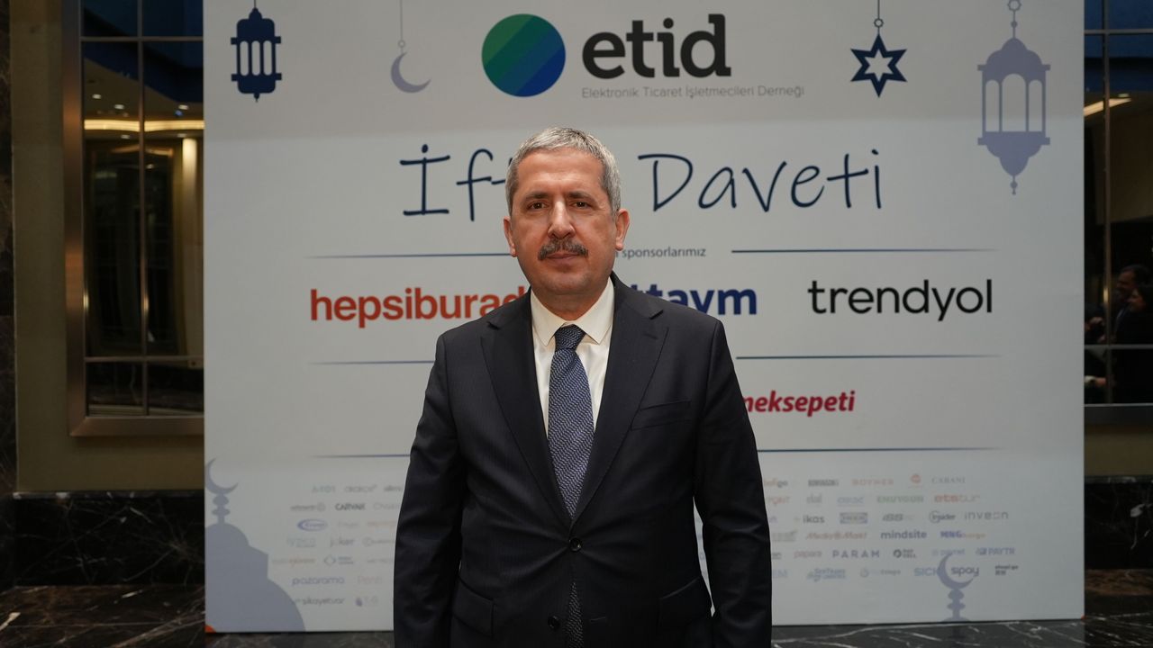 Ticaret Bakan Yardımcısı Mahmut Gürcan, "KOBİ'ler e-ticaret platformları aracılığıyla 86 milyon tüketiciye ulaşıyor"