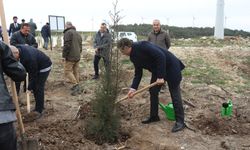 Akfen Holding, Çanakkale’ye Türkiye Cumhuriyeti’nin 100’üncü Yılında 100 Bin Ağaçlık Hatıra Ormanı Kuruyor