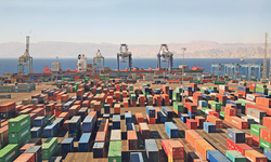Nisan ayında Akdeniz İhracatçı Birlikleri tarafından 1 milyar 308 milyon dolarlık ihracat gerçekleştirildi!