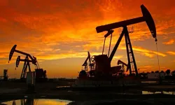 Orta Doğu'daki gerilimler petrol fiyatlarını yükseltti