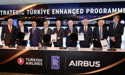 Türk havacılık sektörü potansiyelini artırmaya devam ediyor: THY-Airbus-Rolls Royce stratejik imzaları attı!