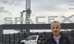 Bakan Uraloğlu, SpaceX’in Teksas’taki Üretim Ve Fırlatma Tesisi’ni İnceledi