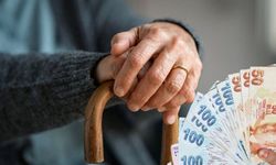 Milyonlarca emeklinin gözü TBMM'de: Emekli zamlı maaş farkları yattı mı, ne zaman yatacak?