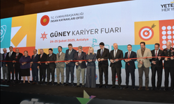 Güney Kariyer Fuarı Antalya'da Kapılarını Açtı: 8 Üniversite ve 300 Firma Öğrencilerle Buluştu