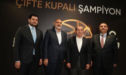 Dursun Özbek’ten Net Mesaj: “Sahadayız, Konsantrasyonumuz Tam”