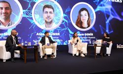 Ne Üretmeliyiz Zirvesi'nde global uzmanlarda önemli açıklamalar