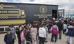 Gezen Sinema Tırı 7 Yılda 895 Bin Kişiyi Beyaz Perdeyle Buluşturdu
