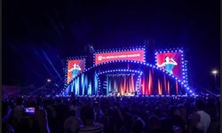 Samsun Kültür Yolu Festivali’nin ikinci gününde Ebru Yaşar sahnedeydi