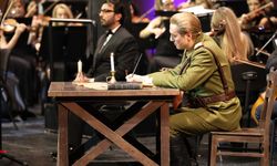 İDSO DenizBank Konserleri'nde Ulu Önder "Son Veda" eseriyle anıldı