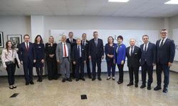 Sağlık Bakanı Memişoğlu, Atabay’ın Yerli ve Milli İlaç Üretim Tesislerini İnceledi