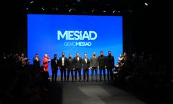 Merter modası "Genç MESİAD Gala Defilesi"nde sergilendi