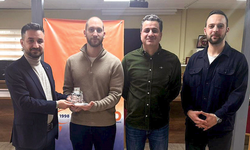 Gazella Turizm’in TOFD’ye desteği plaketle onurlandırıldı