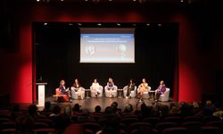 Üsküdar’da kadınların görünmeyen sorunları konuşuldu