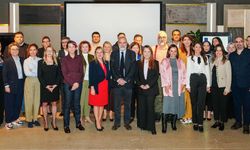 CV’ler Değil, Yetkinlikler Ön Planda: 100s Business School Tanıtıldı