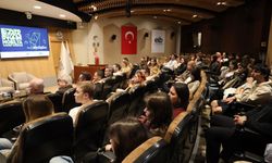 Ezber Bozan Tasarım Sohbetleri'nin İlk Oturumu İzmir’de gerçekleştirildi