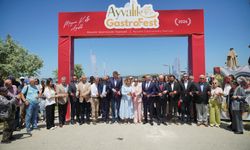 Ayvalık GastroFest, kapılarını büyük bir coşkuyla açtı