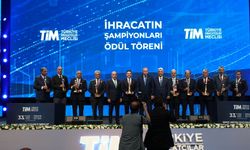Cumhurbaşkanı Erdoğan, 396 milyar dolarlık ihracatın şampiyonlarını ödüllendirdi