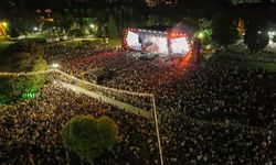 İEF’de müzik ve mizah bir arada
