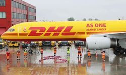 DHL Group’un Pembe Kurdele Logolu Boeing 757 Uçağı Meme Kanseri Farkındalığı İçin İstanbul’a Geldi