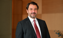 PwC’nin “Efsane Cuma Dosyası 2026” araştırması: Tüketici artık indirimi görüyor, araştırıyor ve doğruluyor