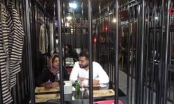İran’da hapishane konseptli kafeye yoğun ilgi