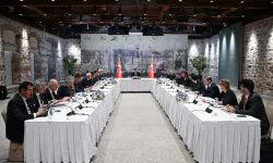 Cumhurbaşkanı Yardımcısı Yılmaz, İstanbul'da iş dünyası ile bir araya geldi