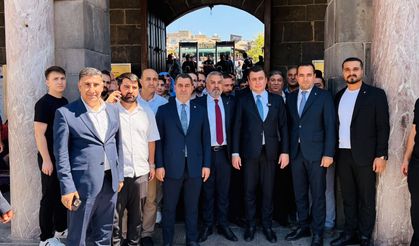 Bozgeyik Diyarbakır’da "Türkiye Yüzyılı" Buluşmasında