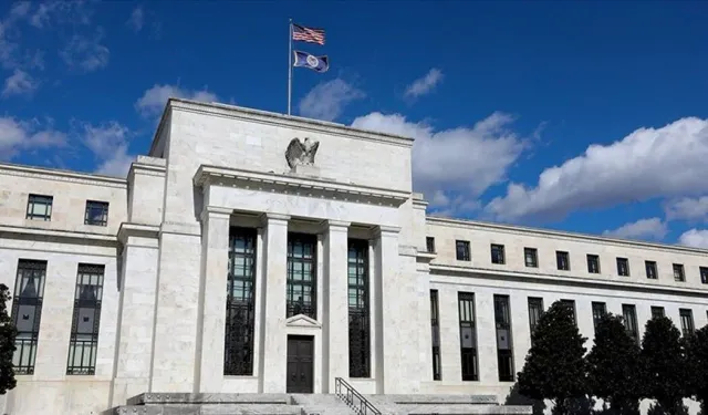 Enflasyonun ve ABD seçimlerinin Fed'in faiz indirim sürecini etkilemesi bekleniyor