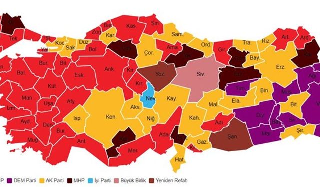 Türkiye genelinde üç parti oy oranlarını artırırken dört parti oy kaybetti