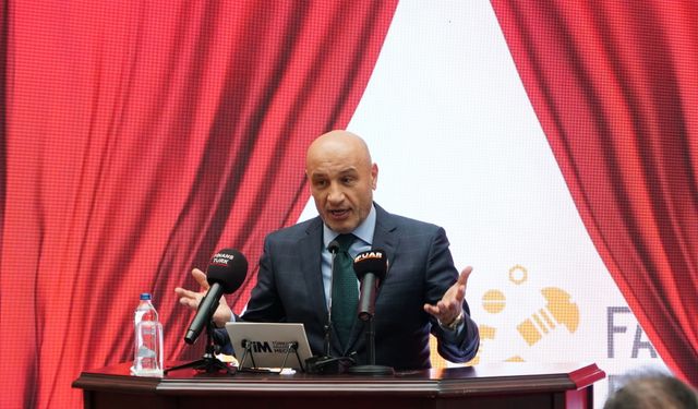TİM Başkanı Mustafa Gültepe, ''2024'e en az %5'leri üzerinde bir artış sağlamamız gerekiyor''