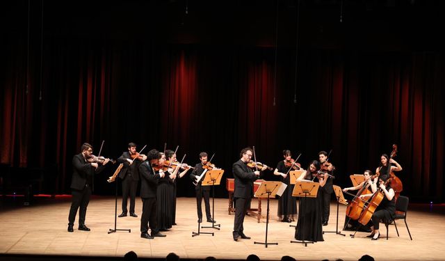 Türk Eğitim Vakfı 57. Yılını TEV Türkiye Virtüözleri Oda Orkestrası Konseri ile Kutladı