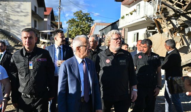 Bakan Uraloğlu, Konjic şehrinin Buturovic Polje kasabası'nda incelemelerde bulundu