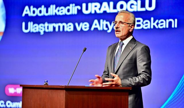 Bakan Uraloğlu: Sosyal medya tehdit alanı olmayacak