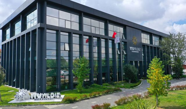 Fuzul Tech, Dijital Dönüşümde Öncü Rol Oynuyor: Yapay Zeka ve İnovasyonla Geleceği Şekillendiriyor