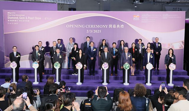 11. Hong Kong Uluslararası Elmas, Mücevherat ve İnci Fuarı kapılarını açtı