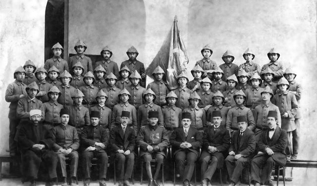 Atatürk sergisi 18 Nisan’da Müze Gazhane’de İstanbullu sanatseverlere kapılarını açıyor