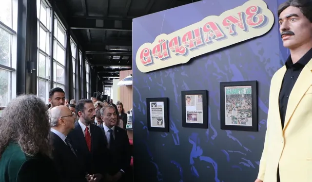 Türkiye Kültür Yolu Festivali’nin ilk durağı Adana'da Ferdi Tayfur Anısına Açılan sergi büyük ilgi gördü