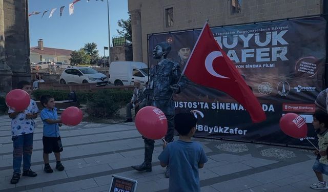 Büyük Zafer Animasyon Filmi Erzurum Halkıyla Buluştu