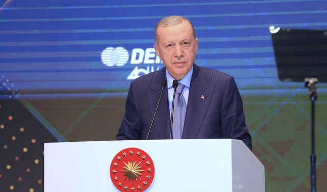 Cumhurbaşkanı Erdoğan: “Türk iş dünyası zorlu süreçleri başarıyla yönetiyor”