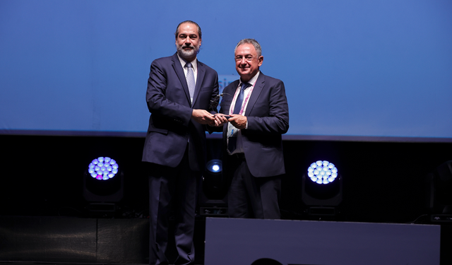 KoçSistem 7’nci Kez Zirvede: Bilişimde 8 Kategoride Liderlik ve Geleceği Şekillendiren Vizyon!