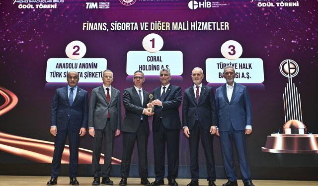 Hizmet İhracatçıları Ödülleri İstanbul’da Sahiplerini Buldu