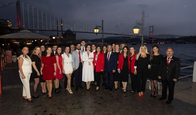 Sanovel, Cumhuriyetin 102. yılında 102 kız öğrenciye koçluk desteği sağlıyor