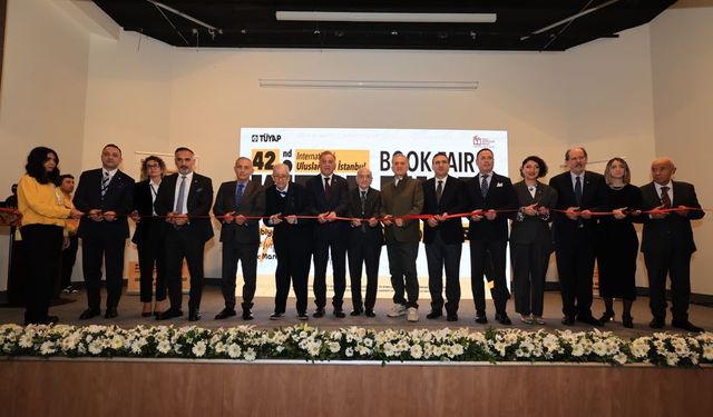 42. Uluslararası İstanbul Kitap Fuarı, 'Edebiyatın Her Hali' temasıyla kapılarını açtı