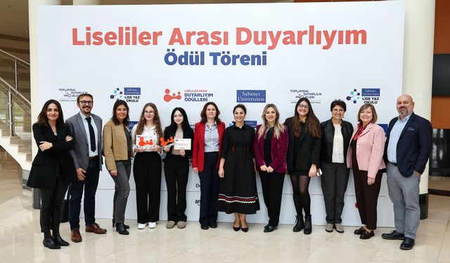Sabancı Üniversitesi, toplumsal duyarlılığa katkı sunan liseli gençleri ödüllendirdi
