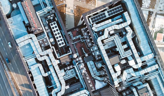 ABB’den Veri Merkezlerinde enerji verimliliğine yapay zekâ yatırımı