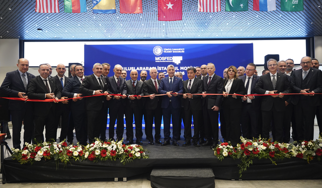 Uluslararası İstanbul Mobilya Fuarı (IIFF) 2026 ziyaretçilerini ağırladı