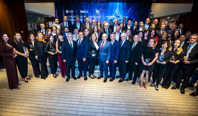 Ege Bölgesi’nde moda sektörünün ortalama ihracat birim fiyatı 21 doların üzerine çıktı