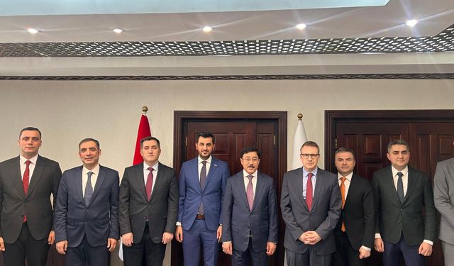 DEİK Türkiye-Irak İş Konseyi Başkanı Halit Acar, Irak Merkez Bankası ile Kritik Temaslarda Bulundu