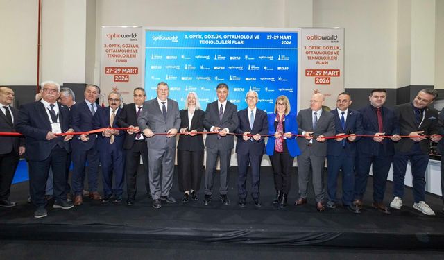 Optic World İzmir Fuarı, İzmir Büyükşehir Belediyesi’nin ev sahipliğinde kapılarını açtı