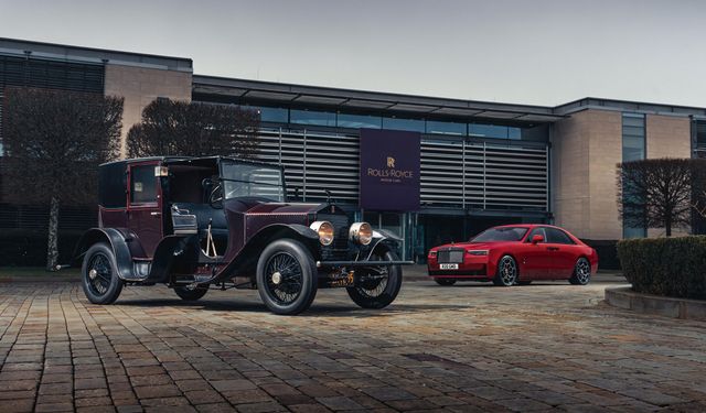 Rolls-Royce’un asi kimliği Black Badge 10 yaşında